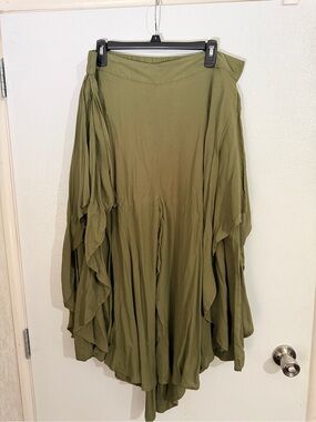 EARTHBOUND Olive Green Wide-Leg Ruffled Jumpsuit Pants